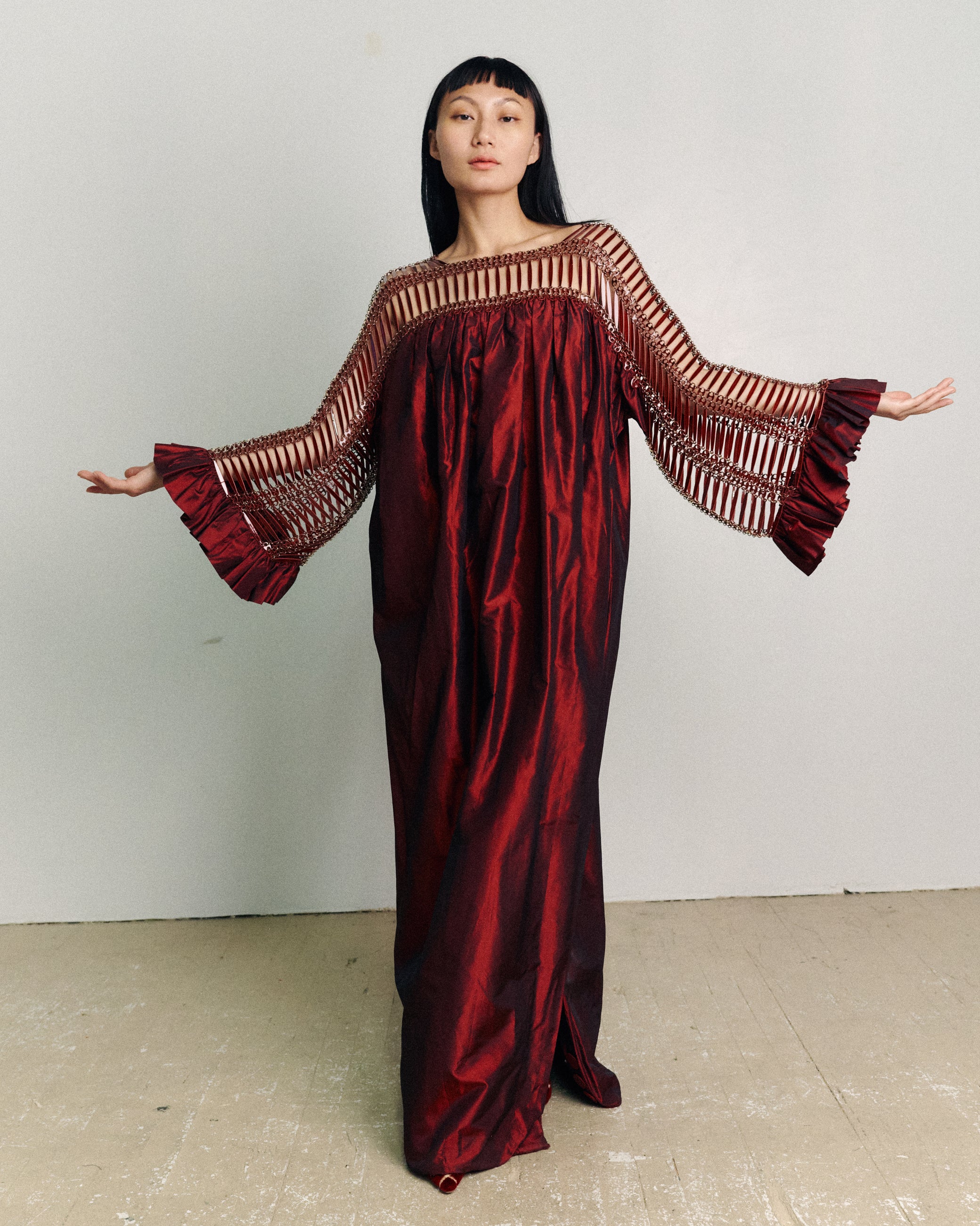 Chainmail Taffeta Gown – Anda Archive Chainmail Taffeta Gown – Anda Archive
